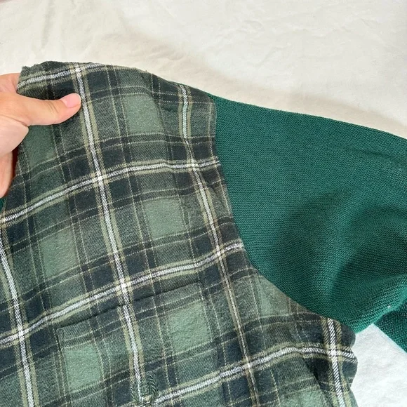 LF STORE PLAID SWEATER - Picture 6 of 7